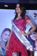 Himangini Singh, Miss Asia Pacific World with Sushmita Sen in Andheri, Mumbai on 23rd June 2012 (30).JPG